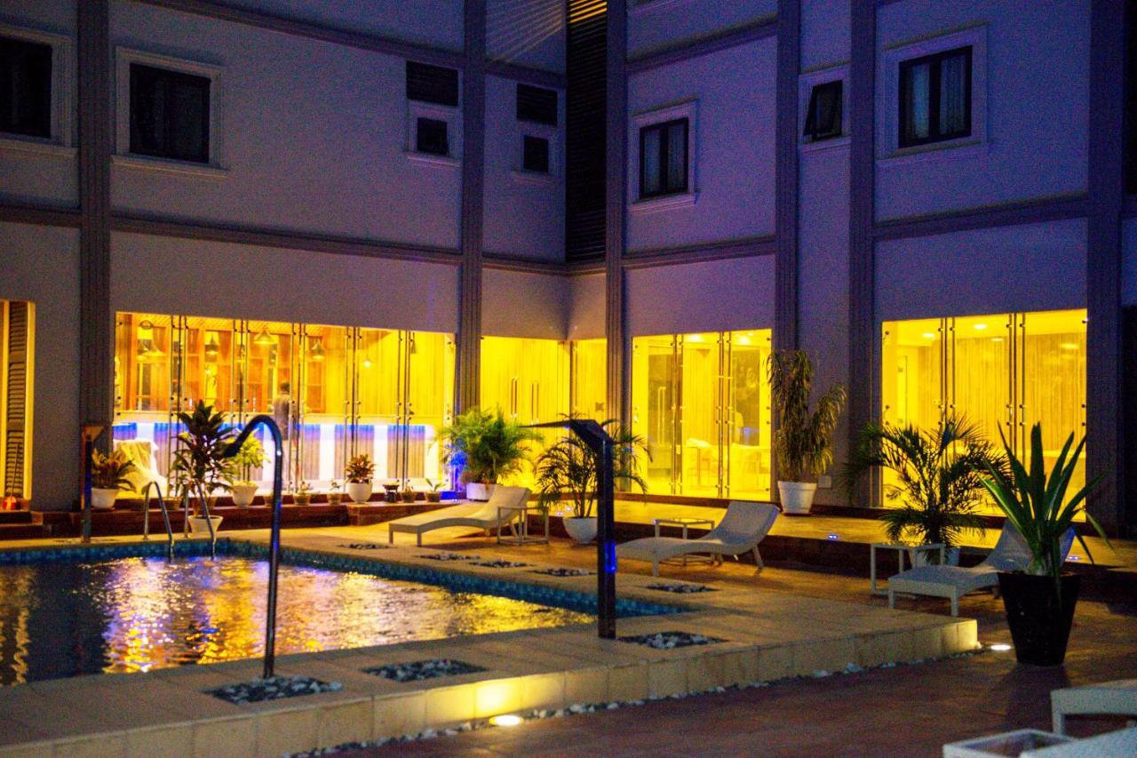 El Doria Hotel Ломе Экстерьер фото
